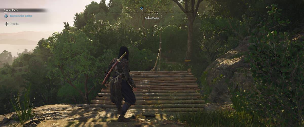 Atravessando o poste de bambu